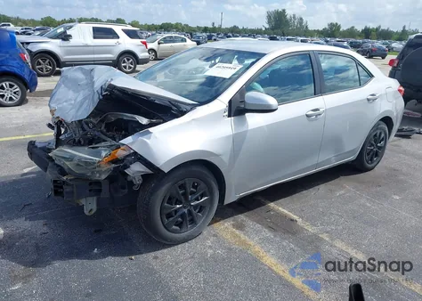 2019 Toyota Corolla L z USA, uszkodzony, nr VIN 2T1BURHE0KC183376